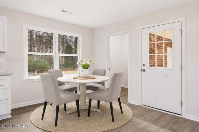 1508 Parks Village Road, Zebulon, NC 27597