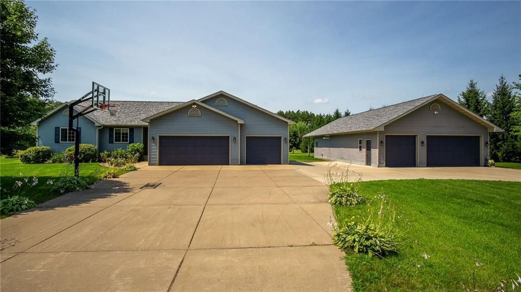 N1703 950th Street, Eau Claire, WI 54701