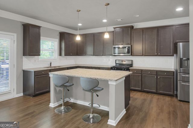 2004 Brittlebank Lane, Lawrenceville, GA 30043