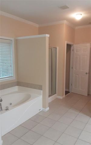 2532 Lois Court, Loganville, GA 30052