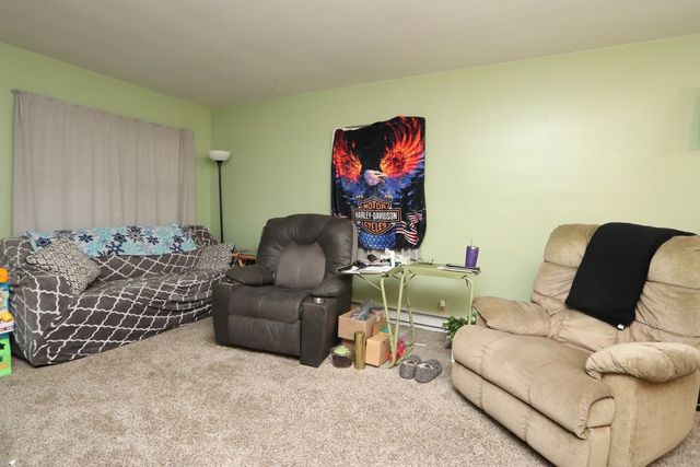 1950 E Old Pine Bluff Road, Morris, IL 60450