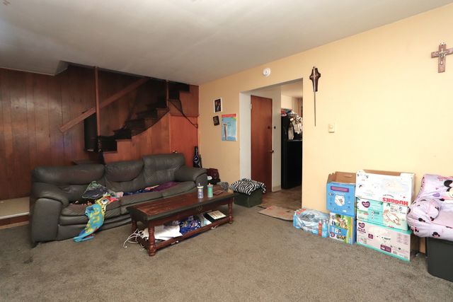 1950 E Old Pine Bluff Road, Morris, IL 60450