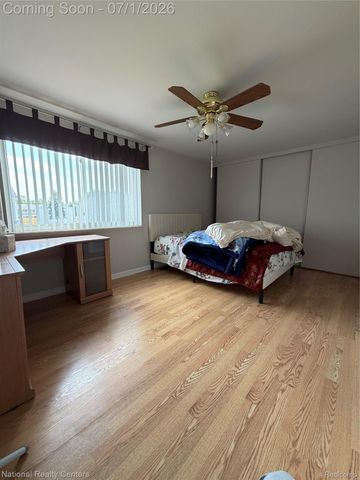 36814 Park Place Drive 24, Sterling Heights, MI 48310