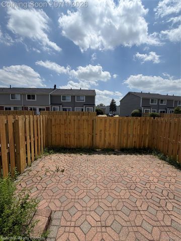 36814 Park Place Drive 24, Sterling Heights, MI 48310