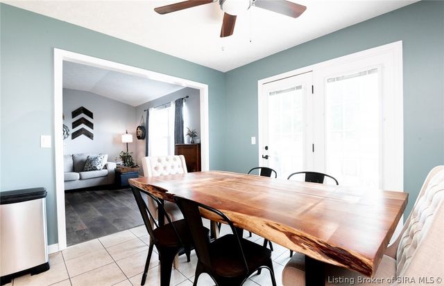 12301 Nina Court, Sellersburg, IN 47172
