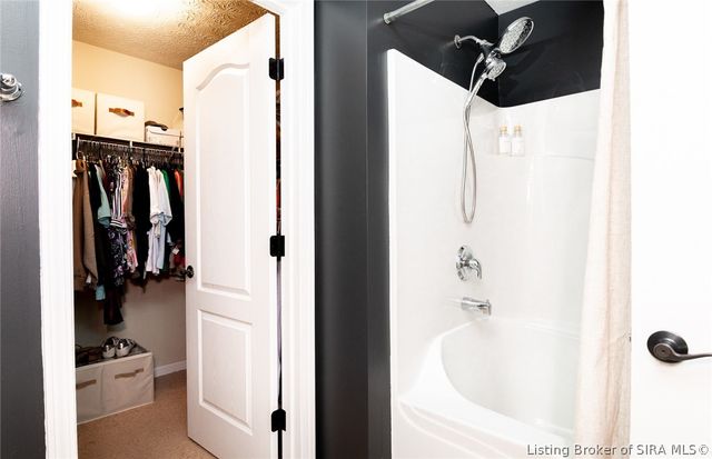 12301 Nina Court, Sellersburg, IN 47172