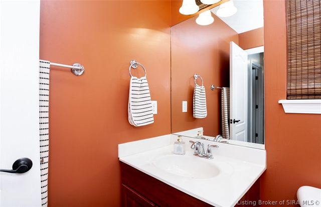12301 Nina Court, Sellersburg, IN 47172