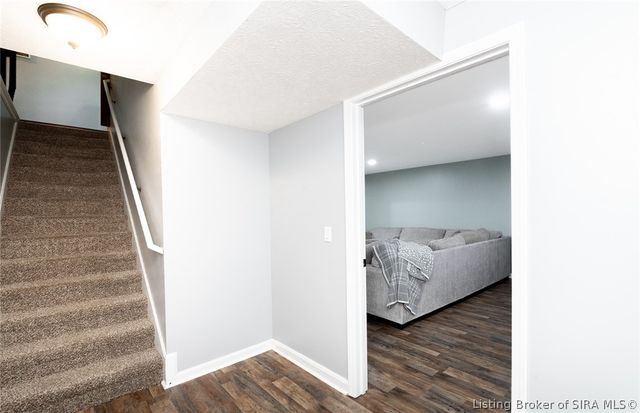 12301 Nina Court, Sellersburg, IN 47172