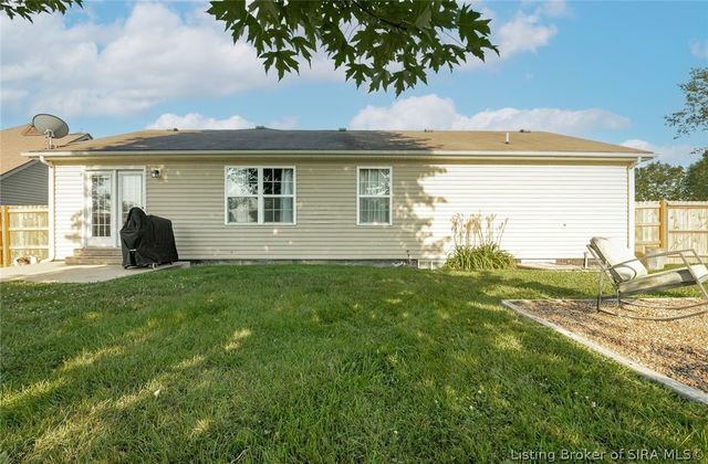 12301 Nina Court, Sellersburg, IN 47172
