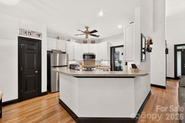 2916 Ed Reid Street, Charlotte, NC 28216