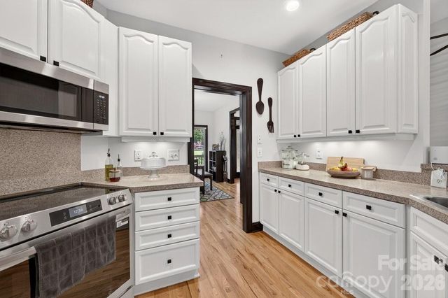 2916 Ed Reid Street, Charlotte, NC 28216