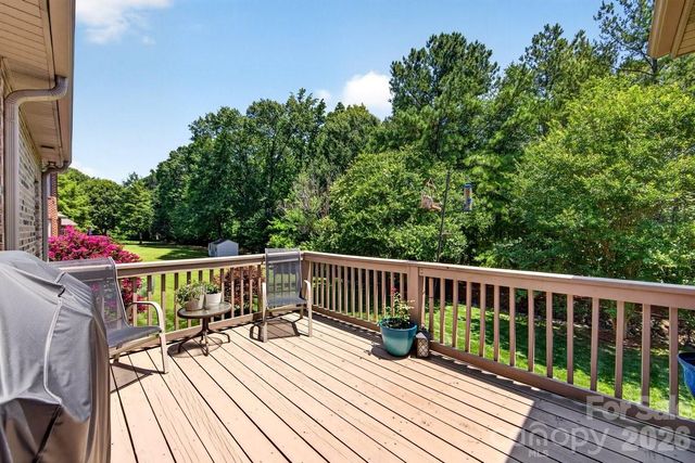 2916 Ed Reid Street, Charlotte, NC 28216