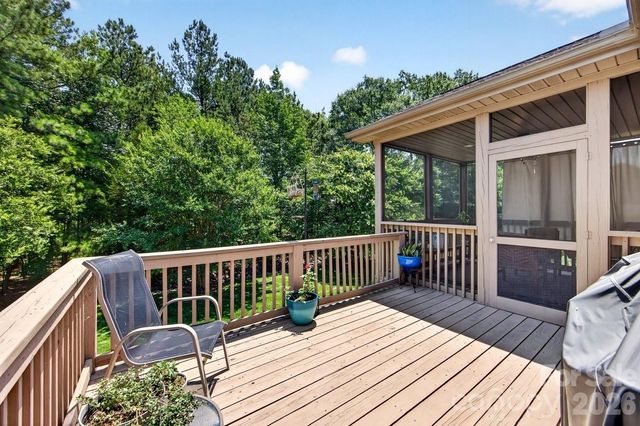 2916 Ed Reid Street, Charlotte, NC 28216