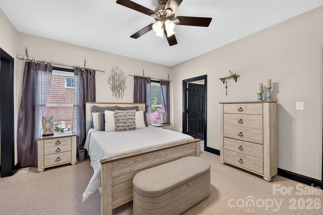 2916 Ed Reid Street, Charlotte, NC 28216