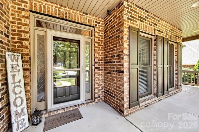2916 Ed Reid Street, Charlotte, NC 28216