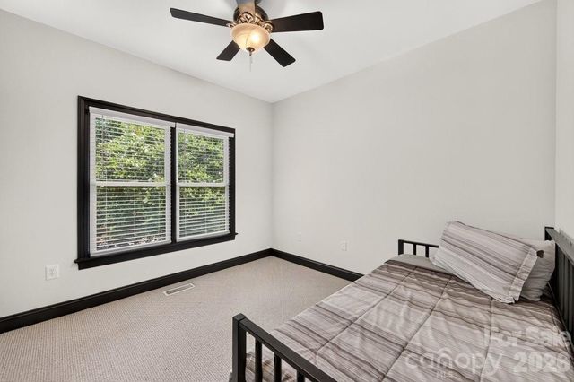2916 Ed Reid Street, Charlotte, NC 28216