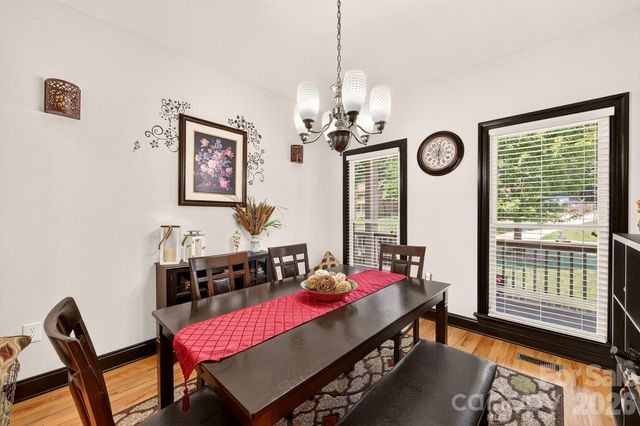 2916 Ed Reid Street, Charlotte, NC 28216