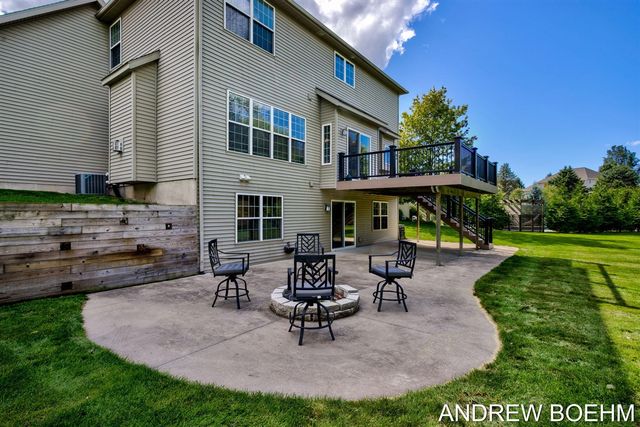 2586 Marble Court, Zeeland, MI 49464