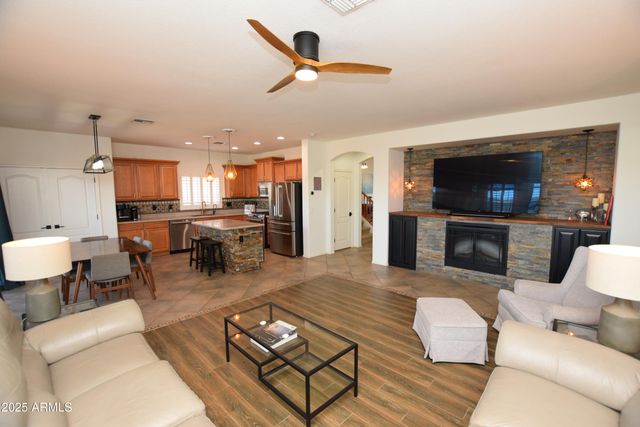 44236 W ADOBE Circle, Maricopa, AZ 85139