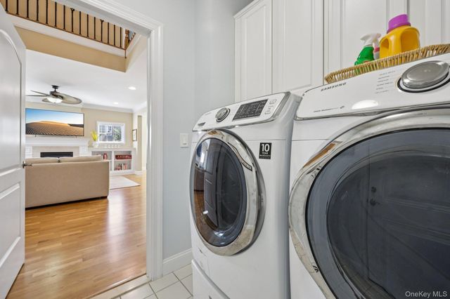 153 Stoneleigh Drive 153, Riverhead, NY 11901