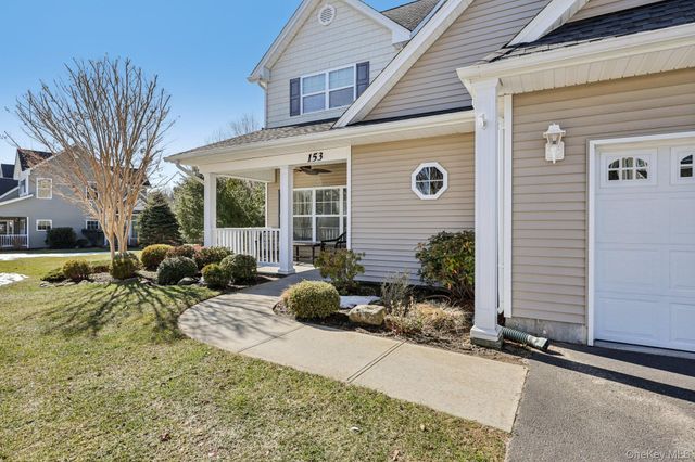 153 Stoneleigh Drive 153, Riverhead, NY 11901