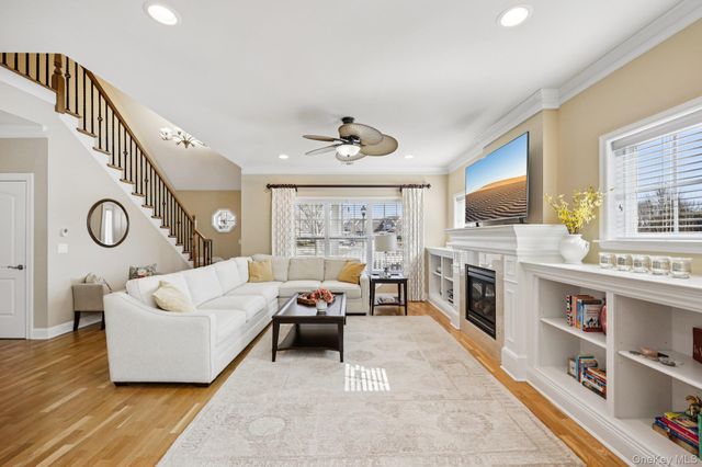 153 Stoneleigh Drive 153, Riverhead, NY 11901