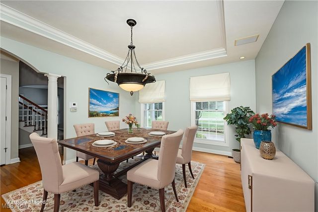 990 Whisperwood Lane, Aurora, OH 44202