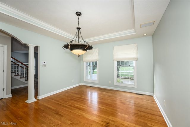 990 Whisperwood Lane, Aurora, OH 44202