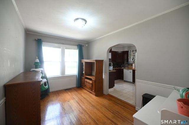 26 Laurel Avenue, Naugatuck, CT 06770