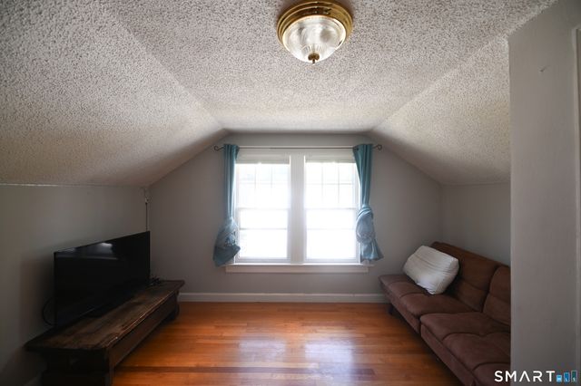 26 Laurel Avenue, Naugatuck, CT 06770