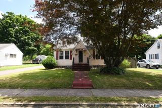 26 Laurel Avenue, Naugatuck, CT 06770
