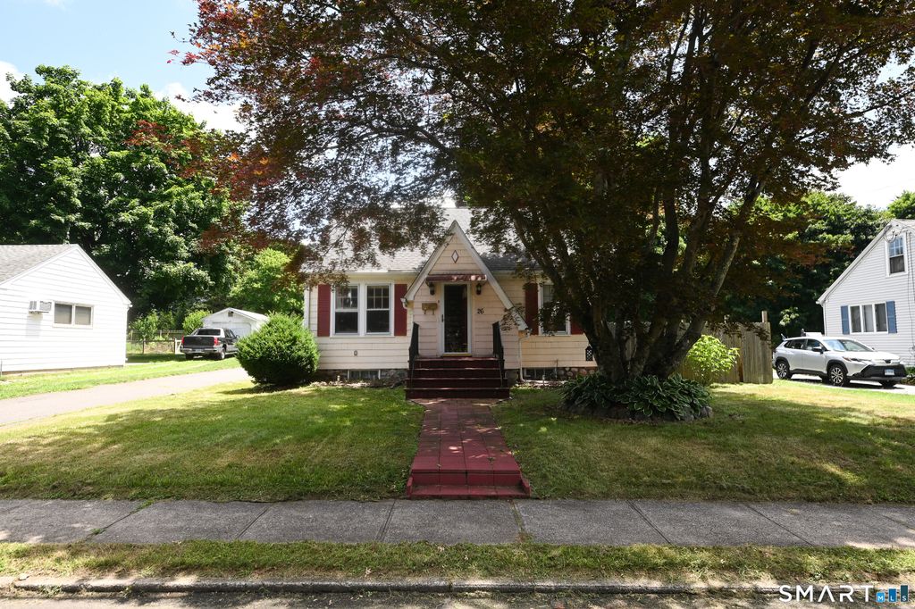 26 Laurel Avenue, Naugatuck, CT 06770