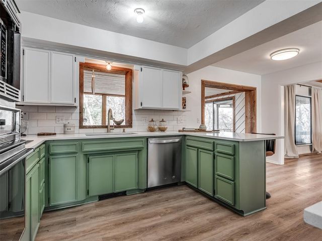 2319 Bent Trail Circle, Edmond, OK 73012