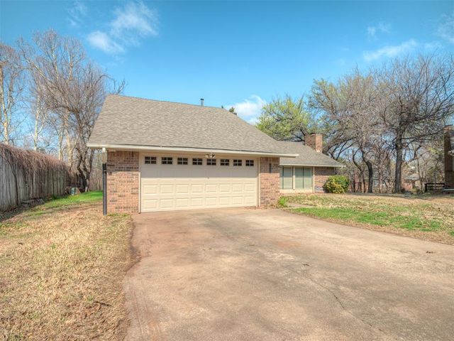 2319 Bent Trail Circle, Edmond, OK 73012