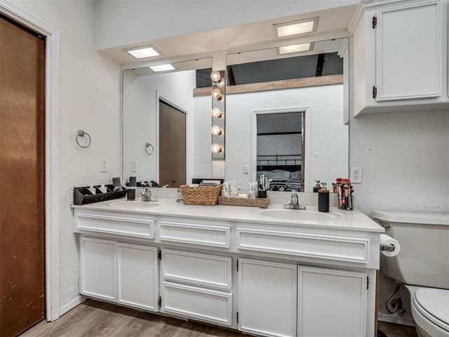 2319 Bent Trail Circle, Edmond, OK 73012