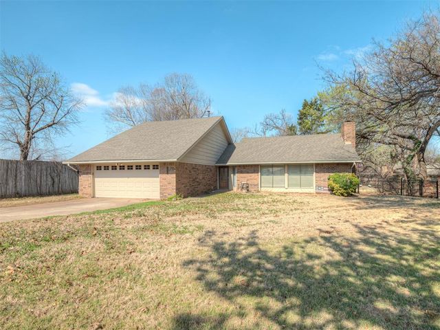 2319 Bent Trail Circle, Edmond, OK 73012