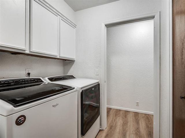 2319 Bent Trail Circle, Edmond, OK 73012