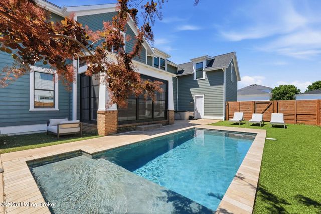 6426 Paintbrush Ln, Prospect, KY 40059