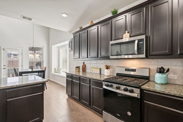 2803 Chestnut Lane, Melissa, TX 75454