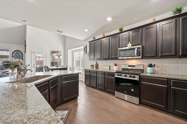 2803 Chestnut Lane, Melissa, TX 75454