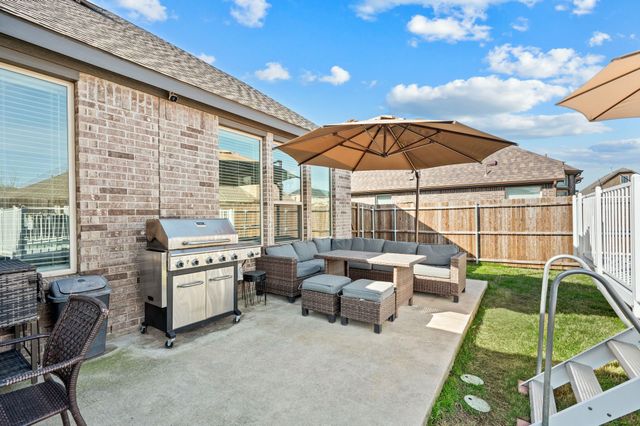2803 Chestnut Lane, Melissa, TX 75454