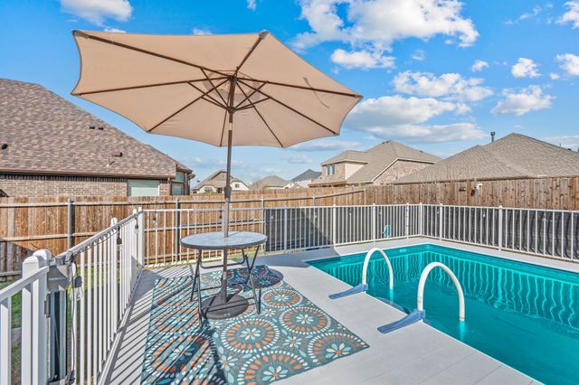 2803 Chestnut Lane, Melissa, TX 75454