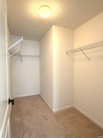 4248 Timber Creek Parkway, New Haven, IN 46774