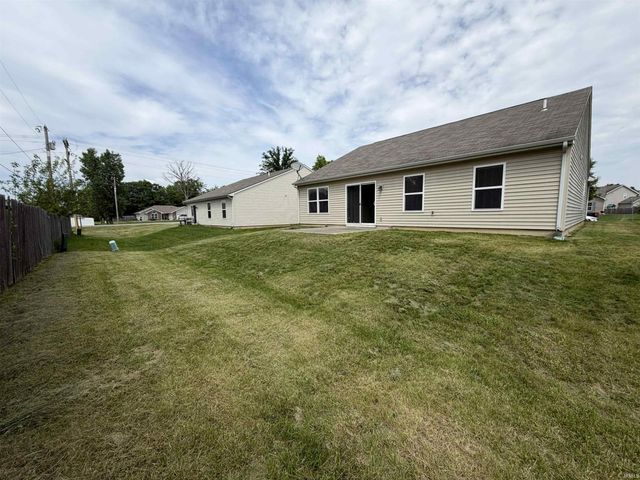 4248 Timber Creek Parkway, New Haven, IN 46774