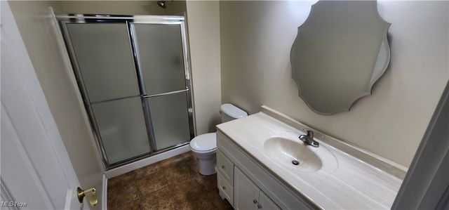 23004 Chandlers Lane 109, Olmsted Falls, OH 44138