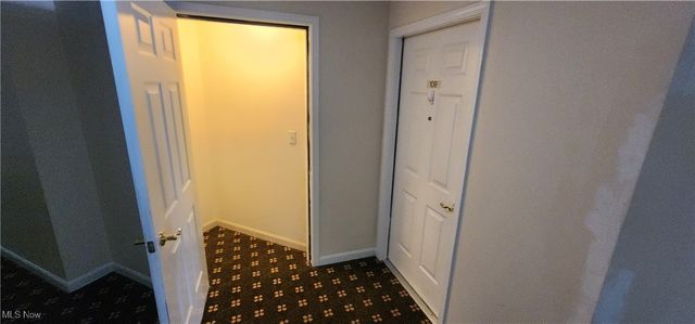 23004 Chandlers Lane 109, Olmsted Falls, OH 44138