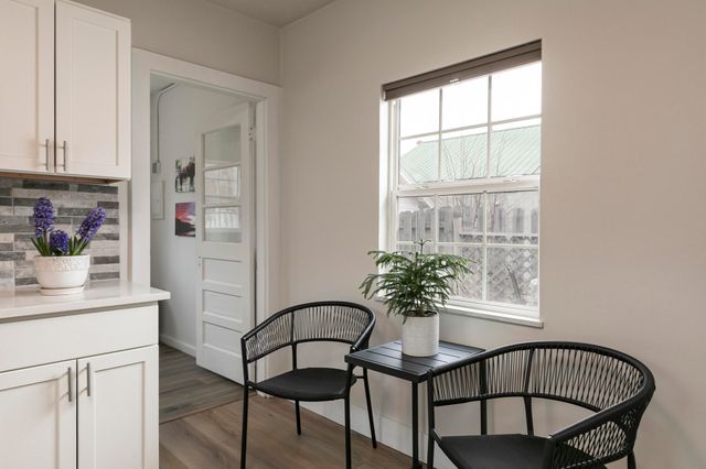 1725 E Lombard Street, Springfield, MO 65802