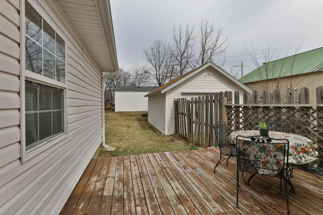 1725 E Lombard Street, Springfield, MO 65802