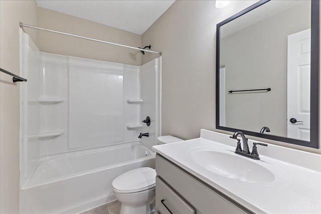 1591 Summerview Lane, Miami Twp, OH 45150