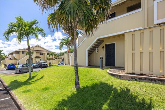 94-1031 Kaukahi Place G4, Waipahu, HI 96797